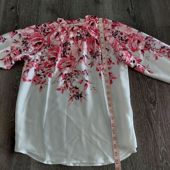 NEW Anne Klein Petite Printed Ruffle-Neck Long-Sleeve Satin Top PXS - Picture 10 of 10